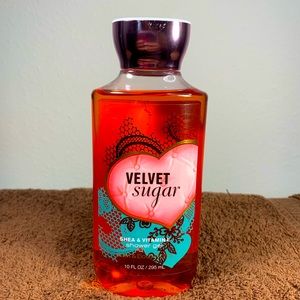 NWT Bath & Body Works Velvet Sugar Shower Gel